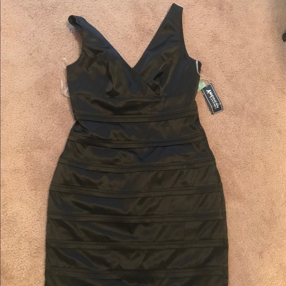 Elegant black satin sleeveless dress